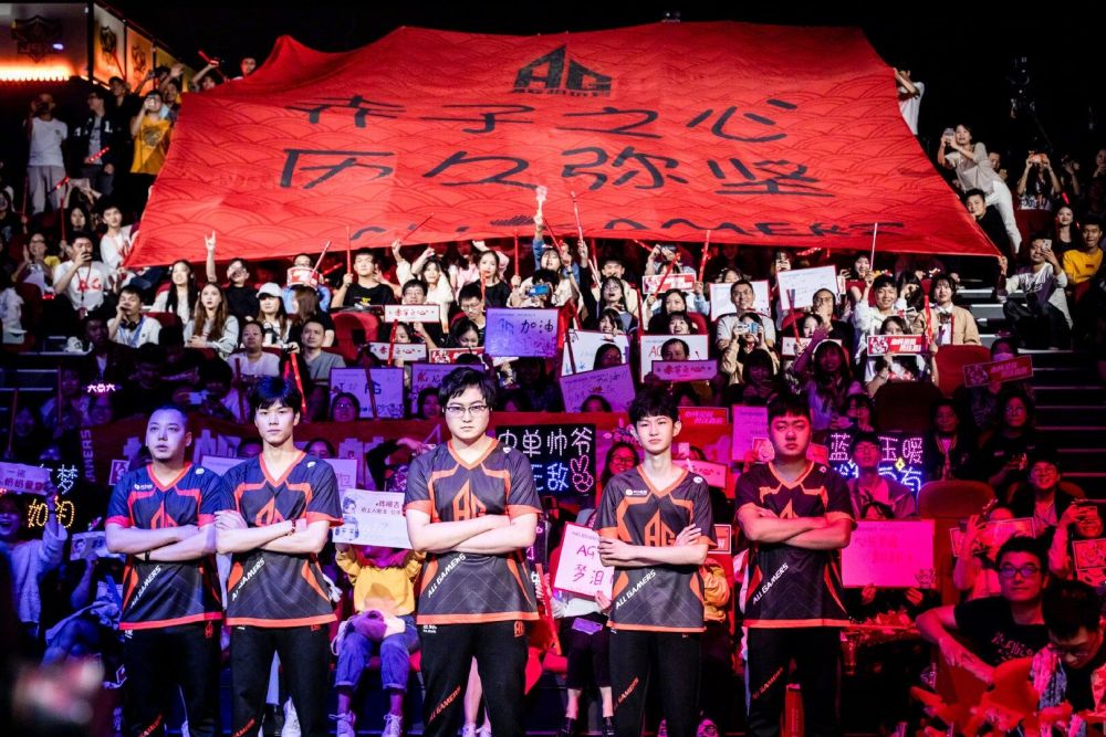 参赛者们不