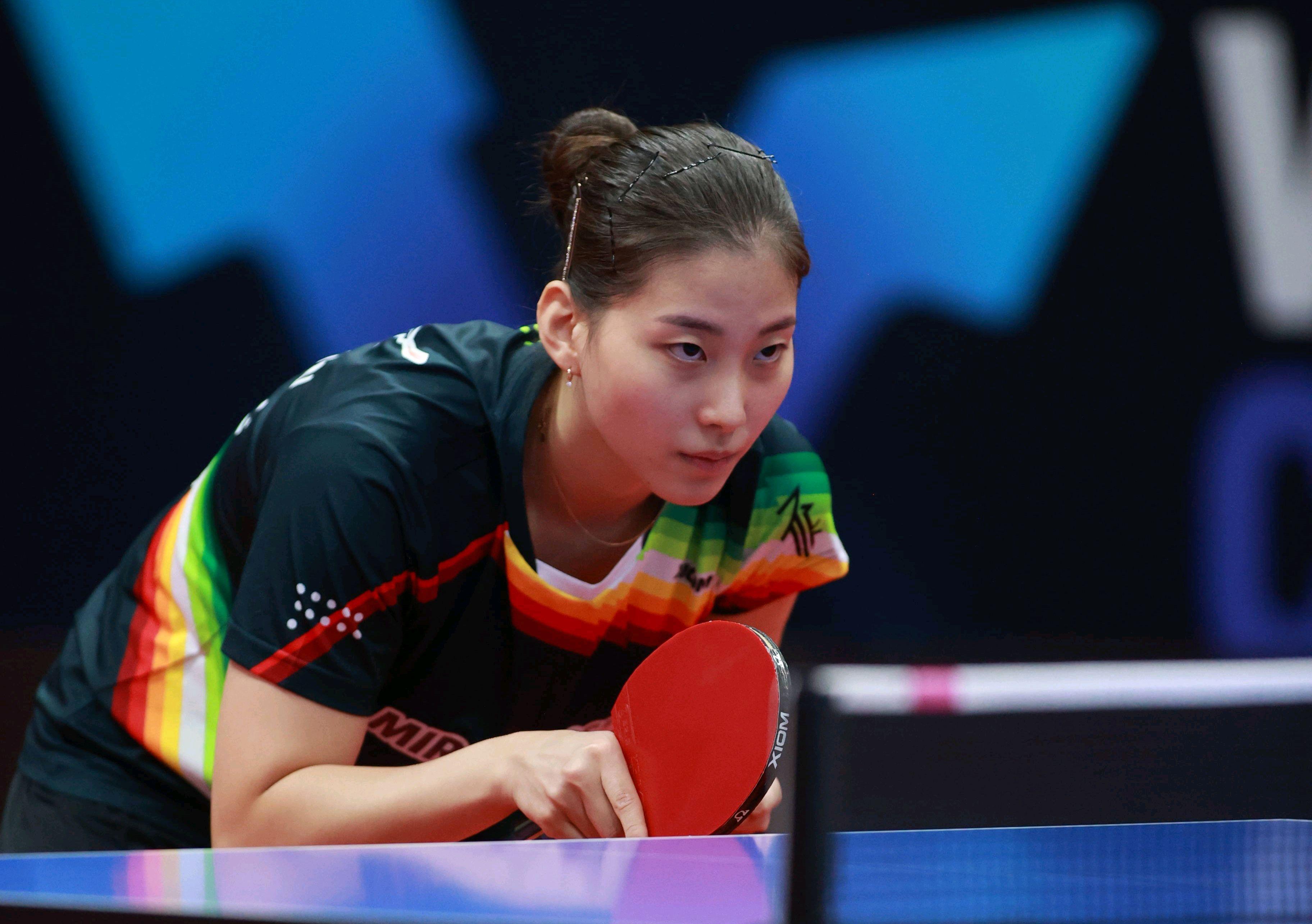 示出他的果 示出他的果