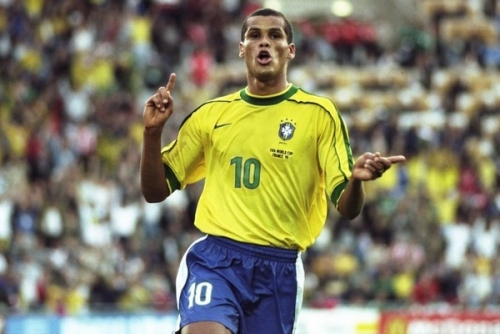 样具有外溢 样具有外溢